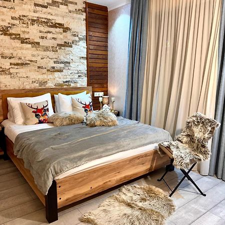 Hotel Gold Tower Местія Екстер'єр фото